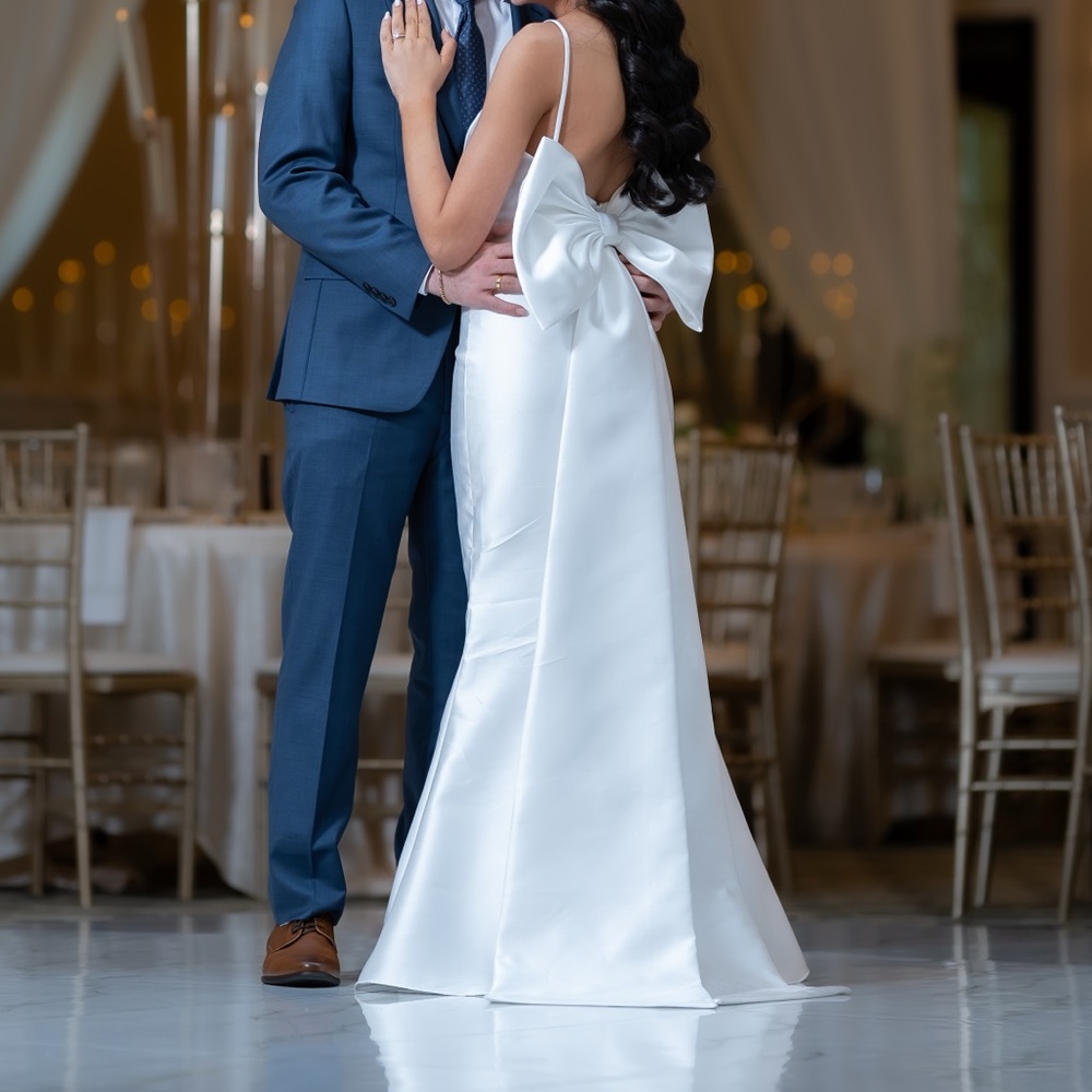 Elegant White Gown with Bow